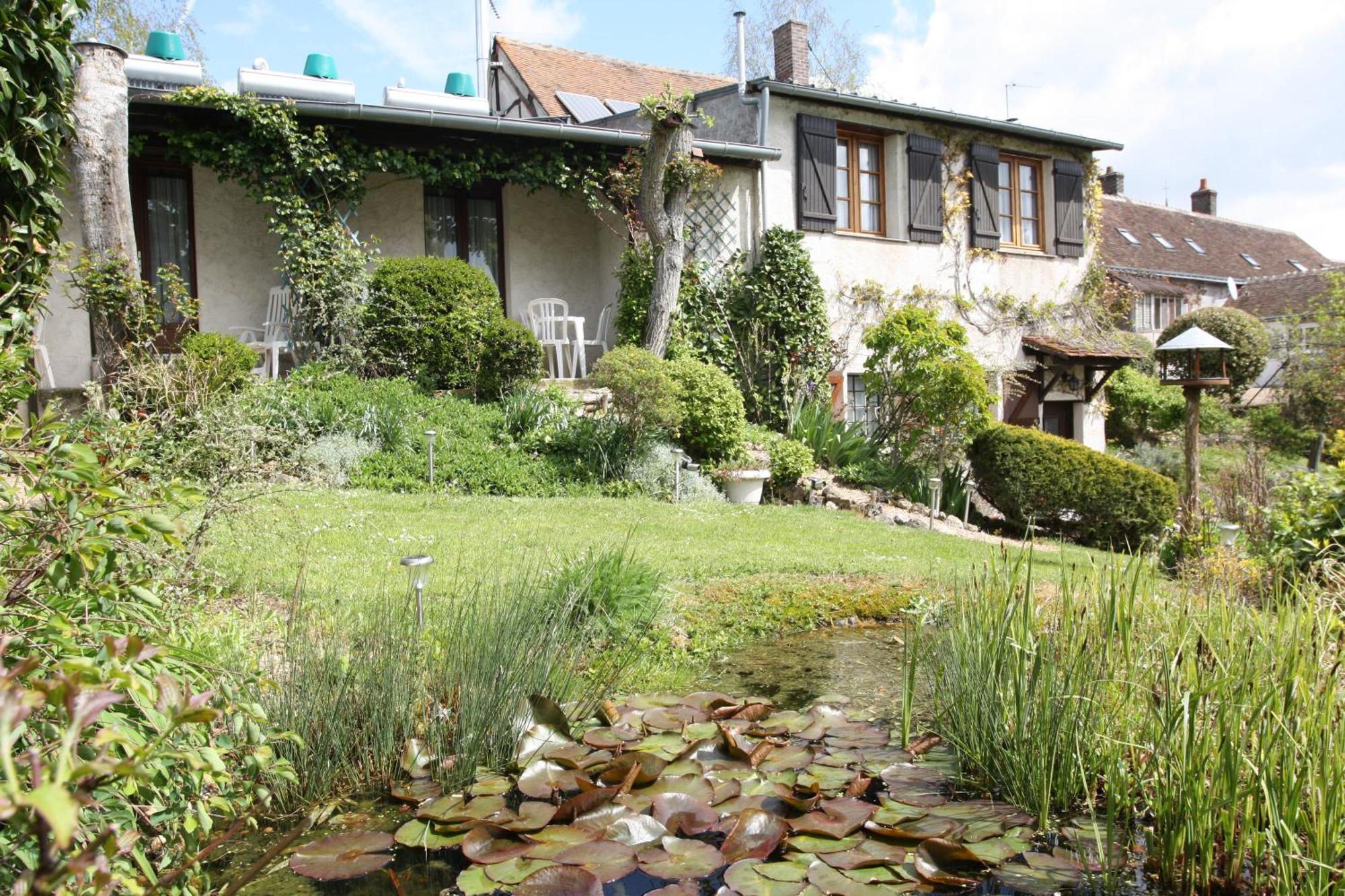 La Marechalerie Bed & Breakfast Monthodon Exterior photo